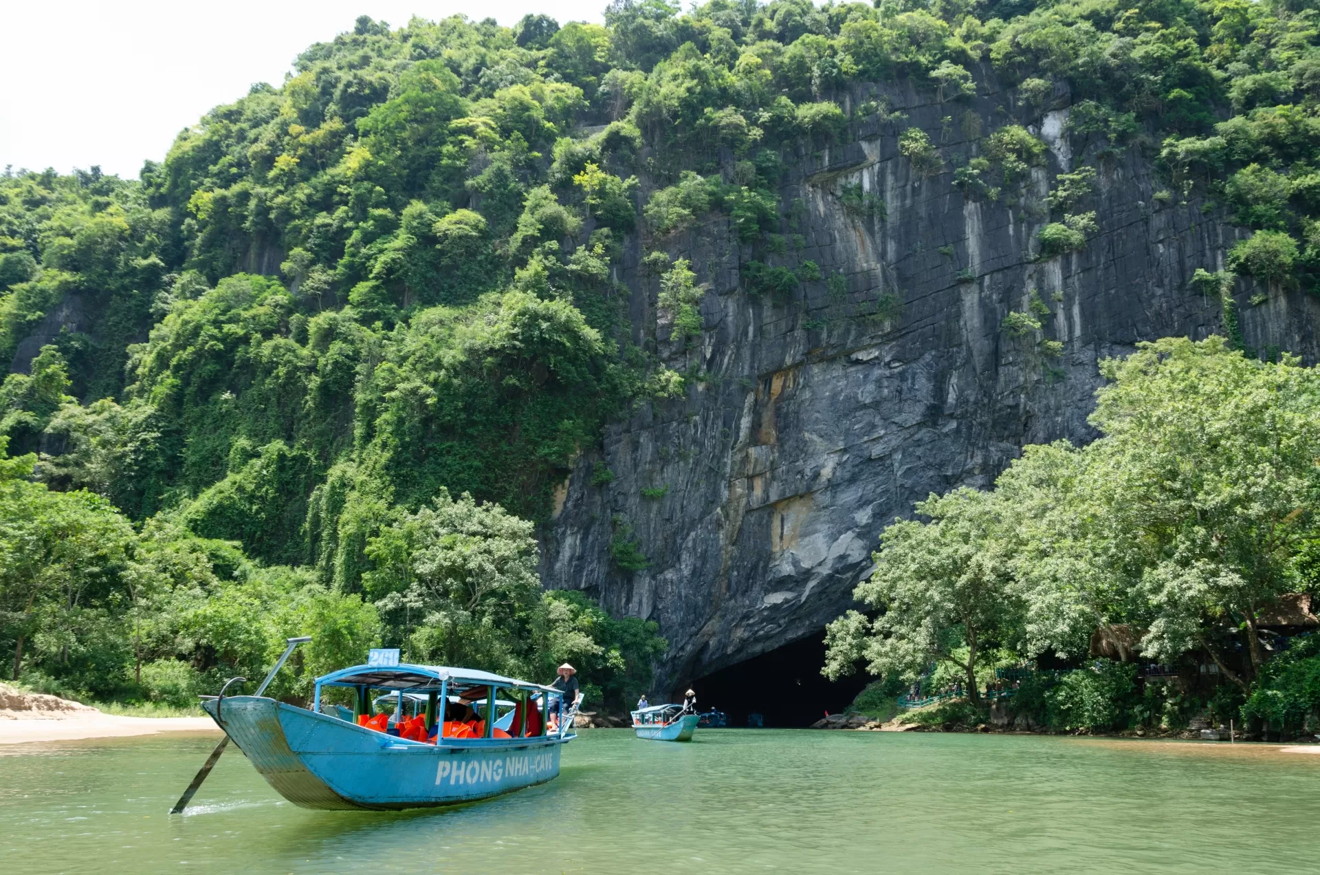 Central Vietnam: Quang Binh – Hang Ba Deep Jungle Expedition