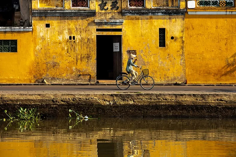 Tour In Central Vietnam – Danang – Hoi An – Hue